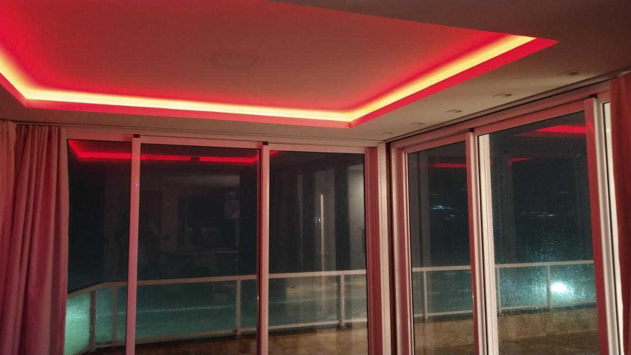 Apartamento De Cobertura Frente Para O Mar Itapema Dış mekan fotoğraf
